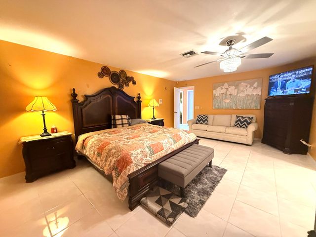 5279 W Woodstone Cir Circle W, Lake Worth, FL 33463