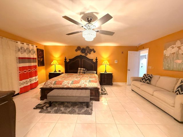 5279 W Woodstone Cir Circle W, Lake Worth, FL 33463