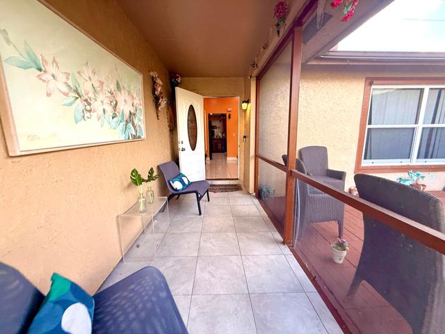 5279 W Woodstone Cir Circle W, Lake Worth, FL 33463