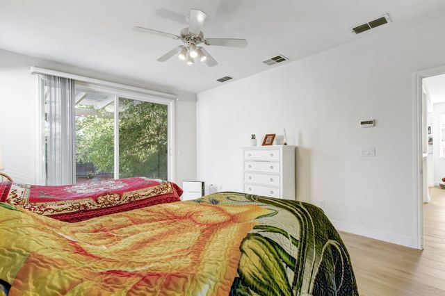 2272 Ryedale Ln, Sacramento, CA 95835