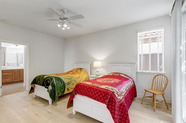 2272 Ryedale Ln, Sacramento, CA 95835