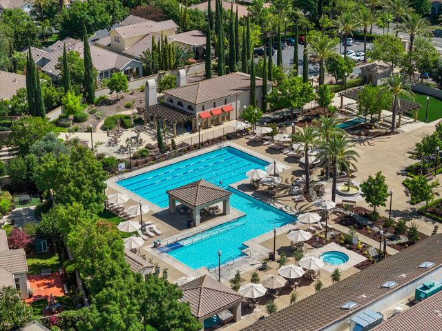 2272 Ryedale Ln, Sacramento, CA 95835