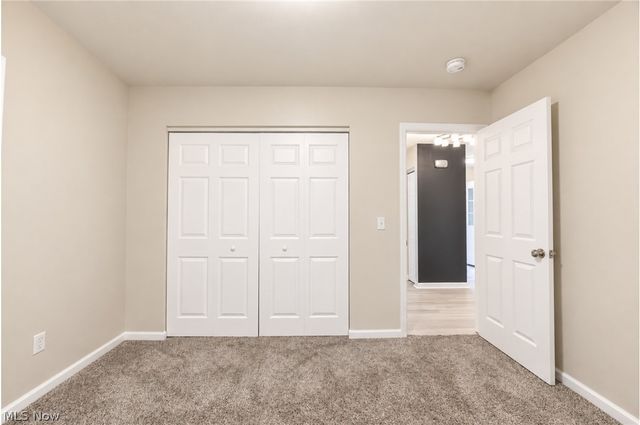 1393 Cross Cove, Austintown, OH 44515