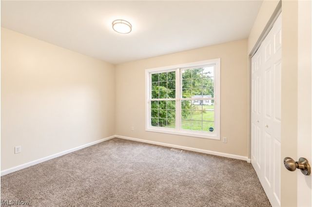 1393 Cross Cove, Austintown, OH 44515