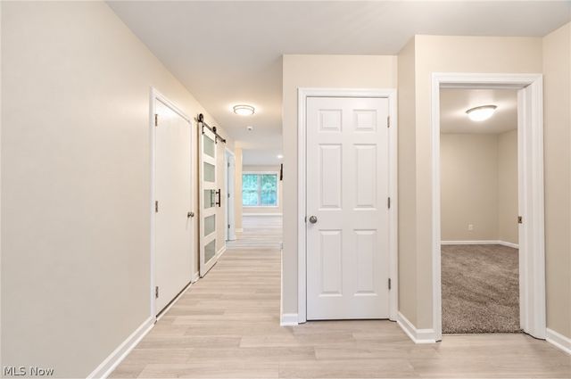 1393 Cross Cove, Austintown, OH 44515