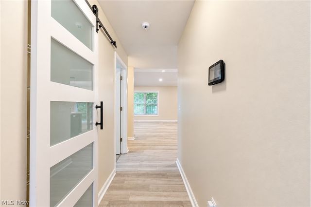 1393 Cross Cove, Austintown, OH 44515