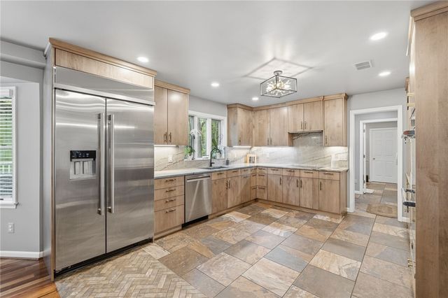 127 Spring Valley ROAD, Clinton Twp, PA 16059