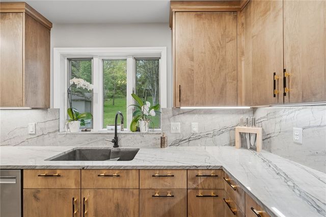 127 Spring Valley ROAD, Clinton Twp, PA 16059