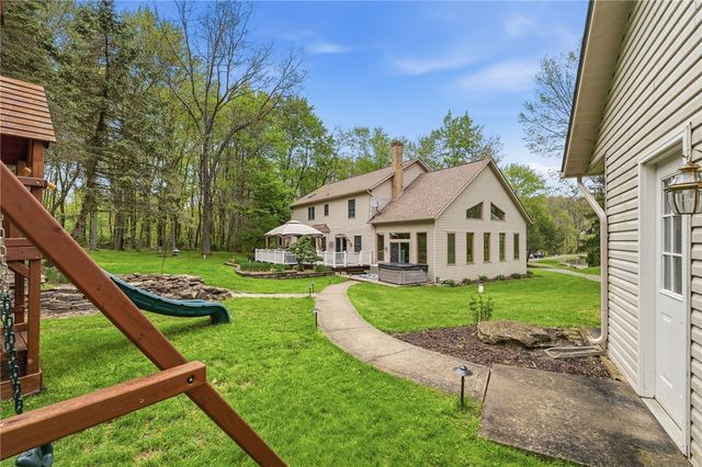 127 Spring Valley ROAD, Clinton Twp, PA 16059