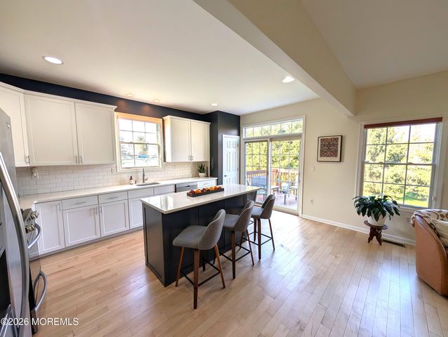 107 Whitlock Court, Manalapan, NJ 07726