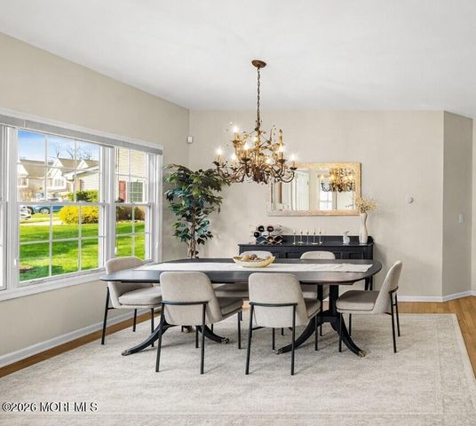 107 Whitlock Court, Manalapan, NJ 07726