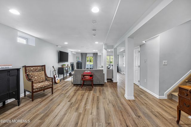 107 Whitlock Court, Manalapan, NJ 07726