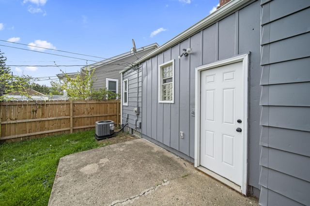 926 E 19th Avenue, Columbus, OH 43211