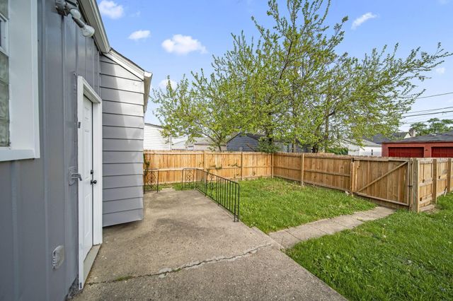 926 E 19th Avenue, Columbus, OH 43211