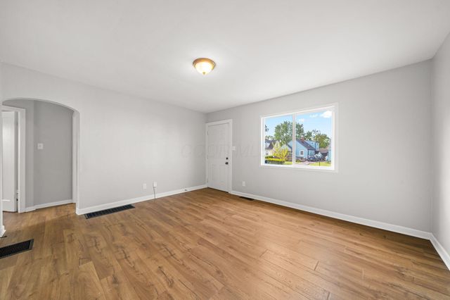 926 E 19th Avenue, Columbus, OH 43211