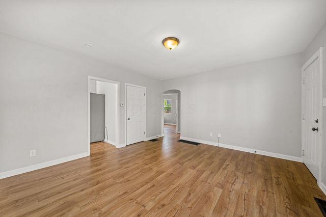 926 E 19th Avenue, Columbus, OH 43211