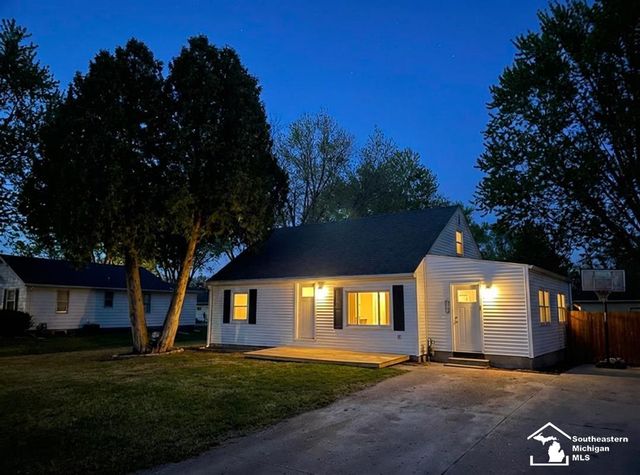 7100 Taylor Avenue, Bedford Twp, MI 48182