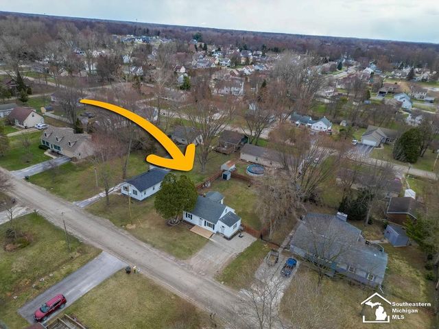 7100 Taylor Avenue, Bedford Twp, MI 48182