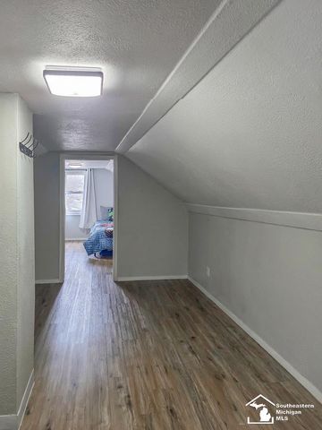 7100 Taylor Avenue, Bedford Twp, MI 48182