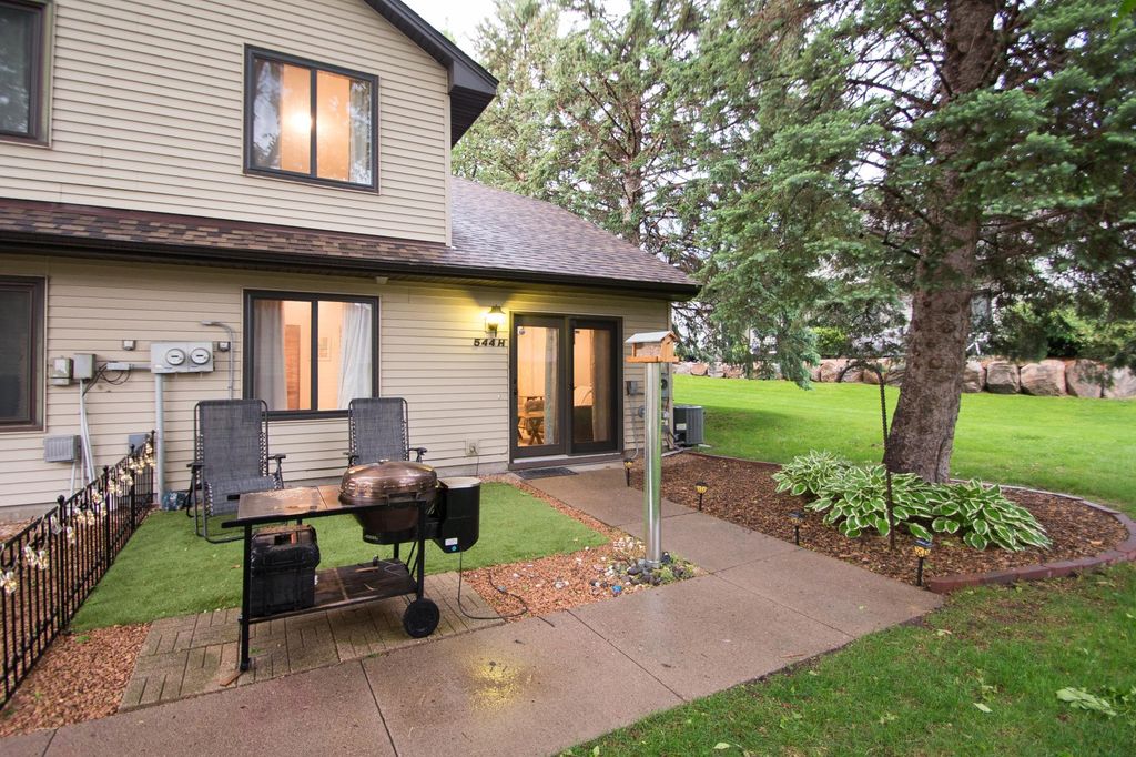 544 Auburn Place NW H, Elk River, MN 55330 — photo 3