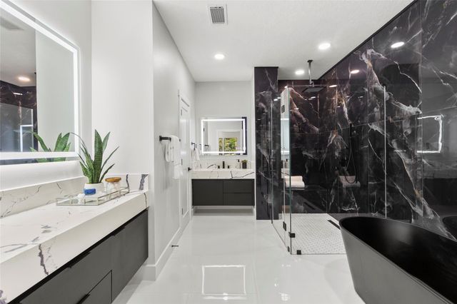 7827 Alamar Drive, Houston, TX 77095