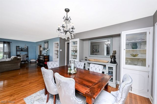 29163 Schwartz Rd Road, Westlake, OH 44145