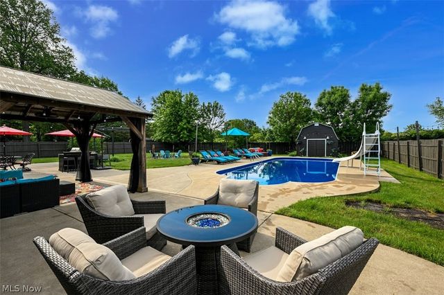 29163 Schwartz Rd Road, Westlake, OH 44145