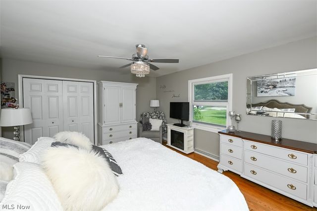 29163 Schwartz Rd Road, Westlake, OH 44145
