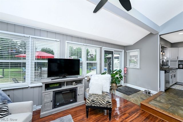 29163 Schwartz Rd Road, Westlake, OH 44145