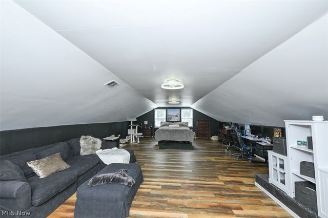 29163 Schwartz Rd Road, Westlake, OH 44145
