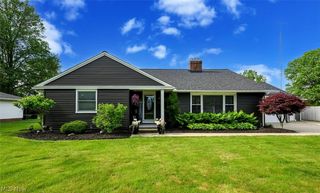 29163 Schwartz Rd Road, Westlake, OH 44145