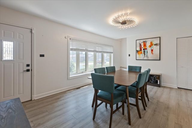 7506 S Ferdinand Avenue, Bridgeview, IL 60455