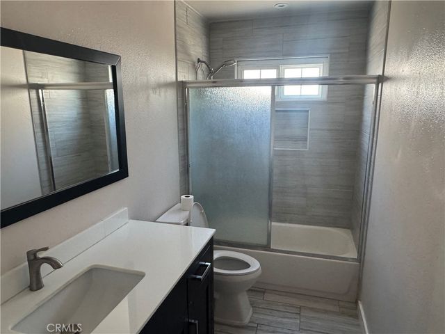 22537 Paraguay Drive, Saugus, CA 91350