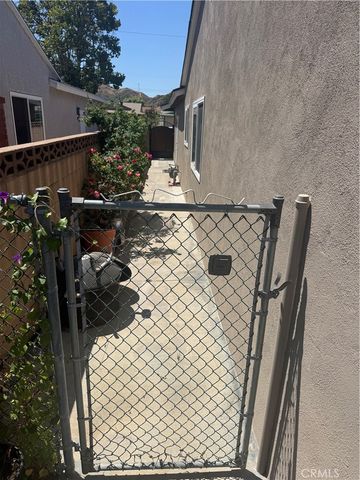 22537 Paraguay Drive, Saugus, CA 91350