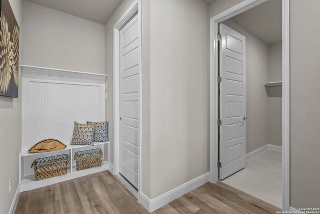 283 Jereth Crossing, Castroville, TX 78009