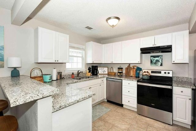 1407 E 35th Street, Houston, TX 77022