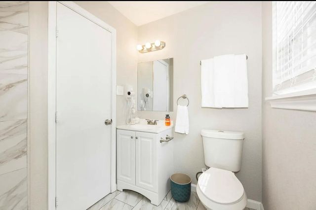 1407 E 35th Street, Houston, TX 77022