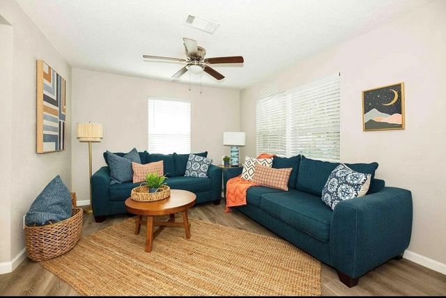 1407 E 35th Street, Houston, TX 77022