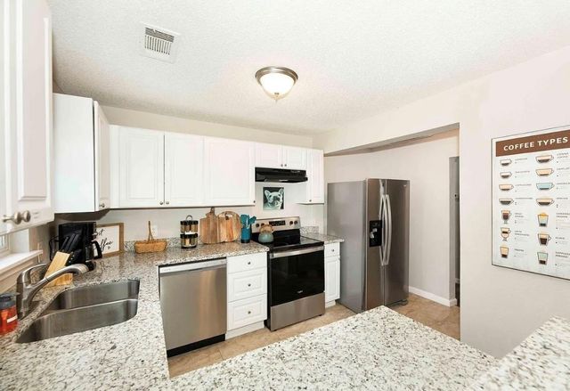 1407 E 35th Street, Houston, TX 77022