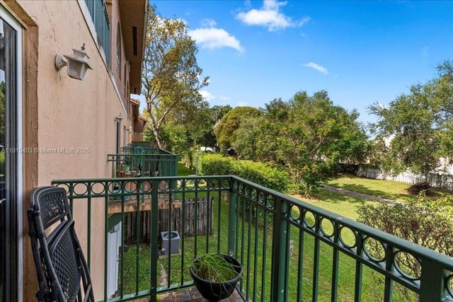 10014 Hammocks Blvd 204-4, Miami, FL 33196