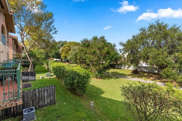 10014 Hammocks Blvd 204-4, Miami, FL 33196