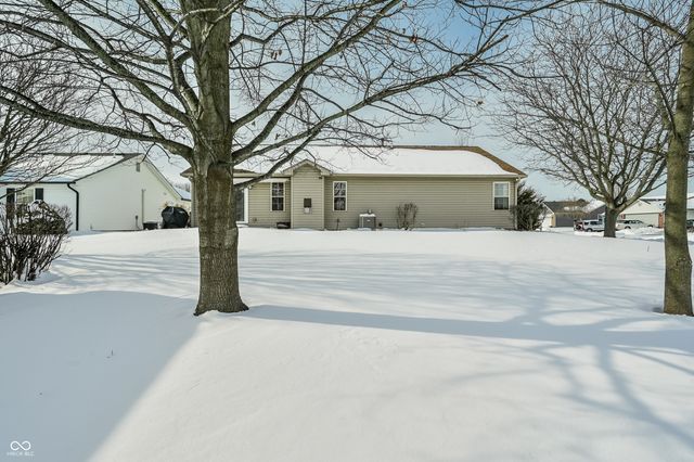 1347 Magnolia Drive, Greenfield, IN 46140