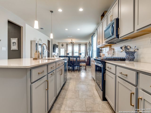 27217 Salt, San Antonio, TX 78260