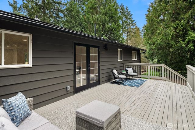 13307 NE 77th Street, Redmond, WA 98052