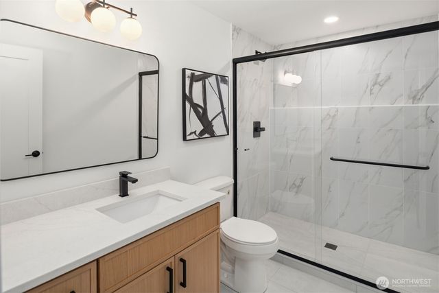 13307 NE 77th Street, Redmond, WA 98052