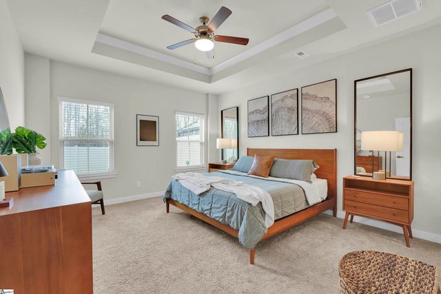 31 Moss Hollow Way, Simpsonville, SC 29680
