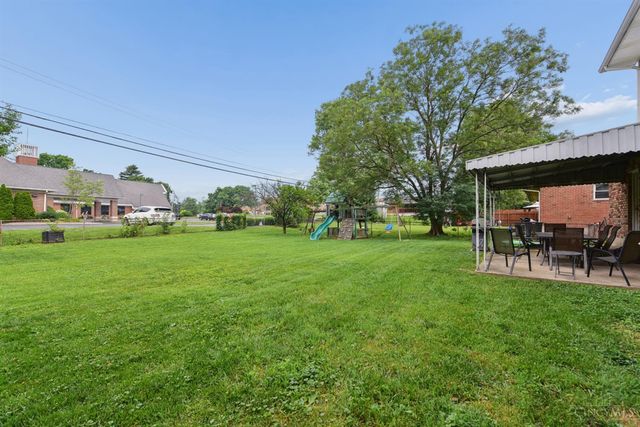 583 Stillwater Drive, Delhi Twp, OH 45238
