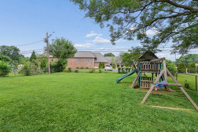 583 Stillwater Drive, Delhi Twp, OH 45238
