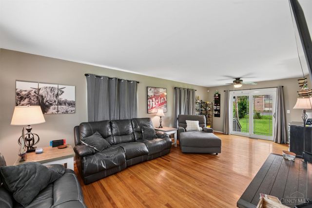 583 Stillwater Drive, Delhi Twp, OH 45238