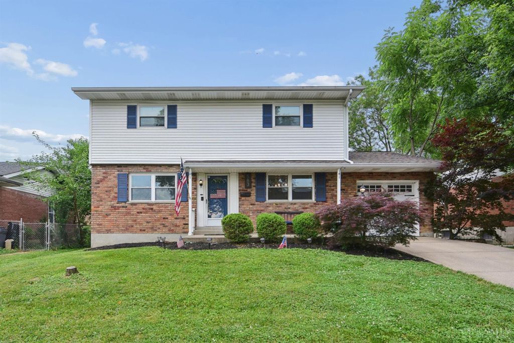583 Stillwater Drive, Delhi Twp, OH 45238